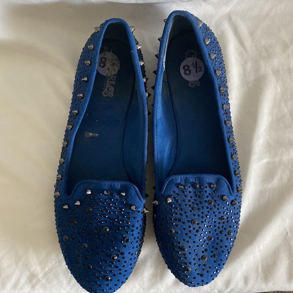 Stuffed blue flats - Picture 3 of 4